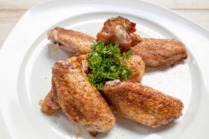 Paleo On The Go's Dry Rub Wings