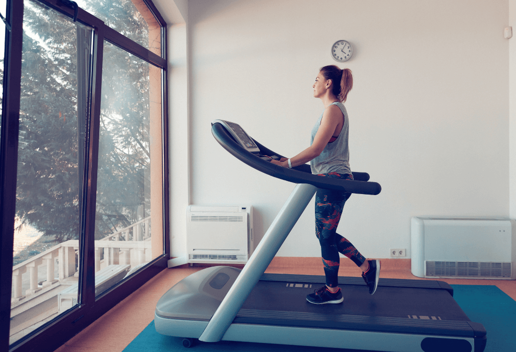 Walking on treadmill online with weights