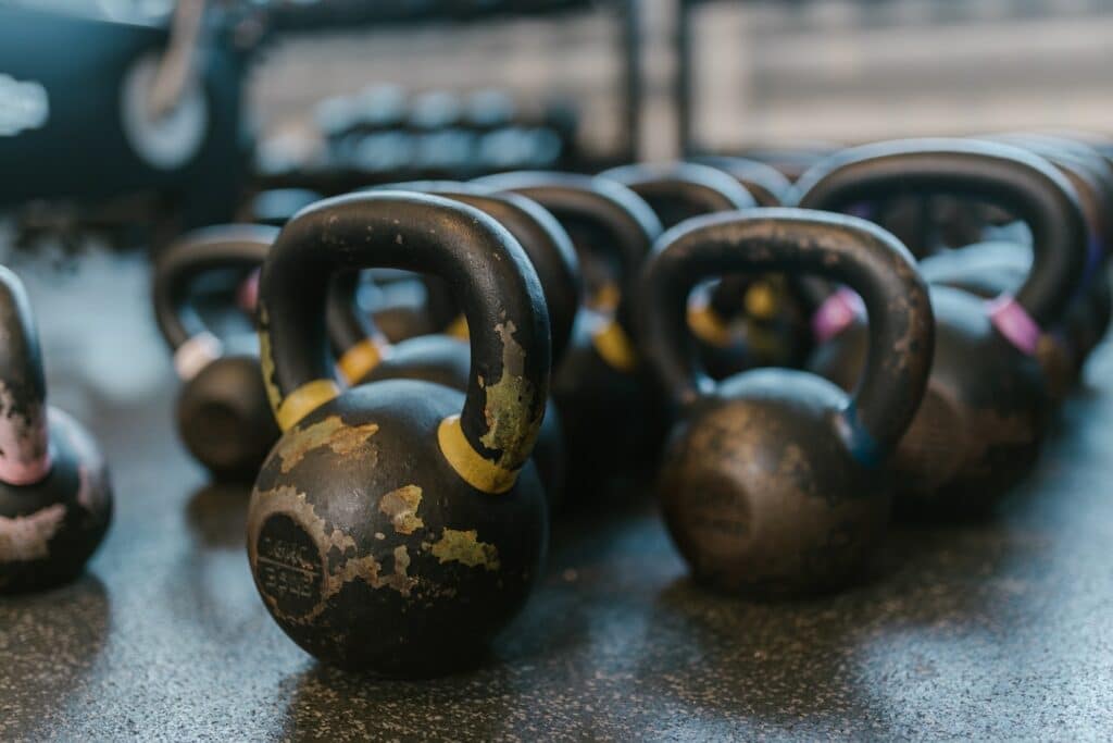 Different kettlebells that can be used for the kettlebell deadlift exercise