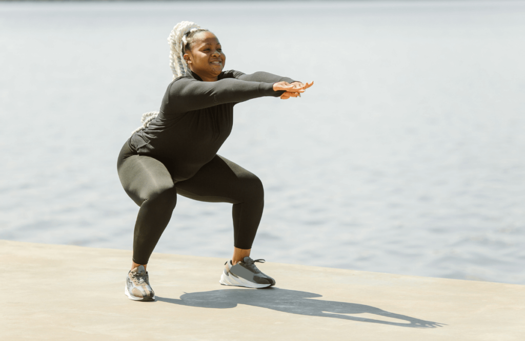 A woman doing workout to lose weight and gain muscle