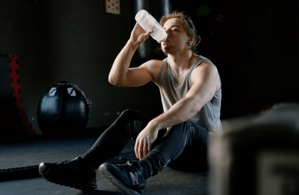 A man at the gym who is water fasting