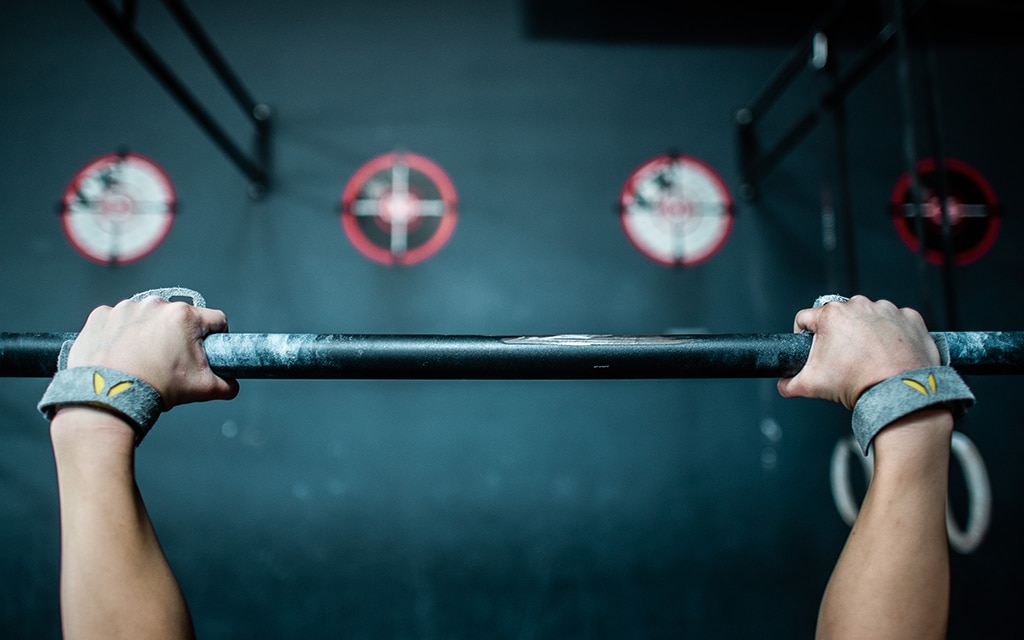 How to grip the bar correctly