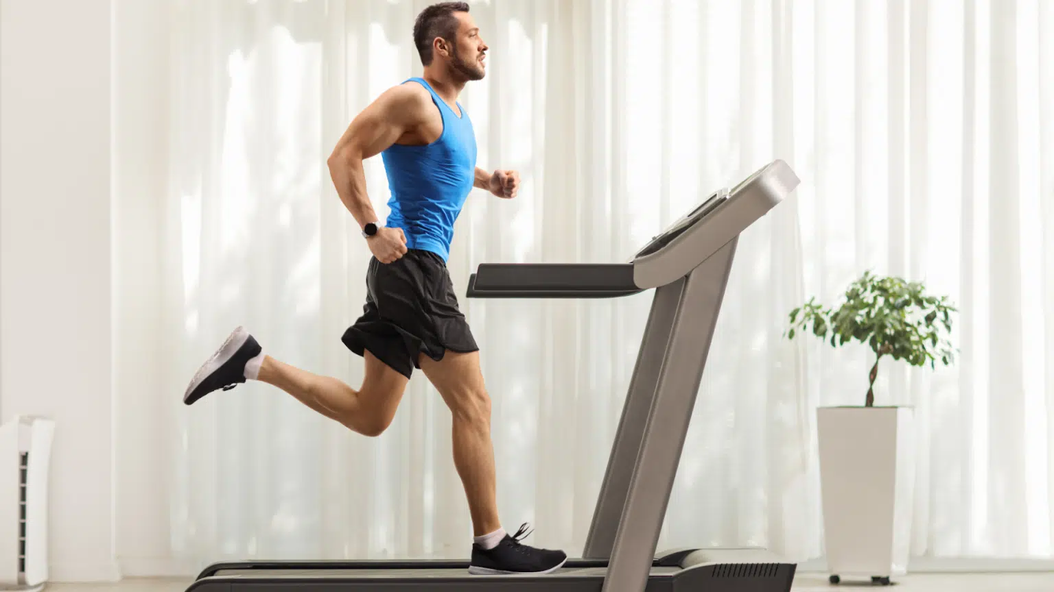 The Couch to 5K Treadmill Plan You Need to Get Started