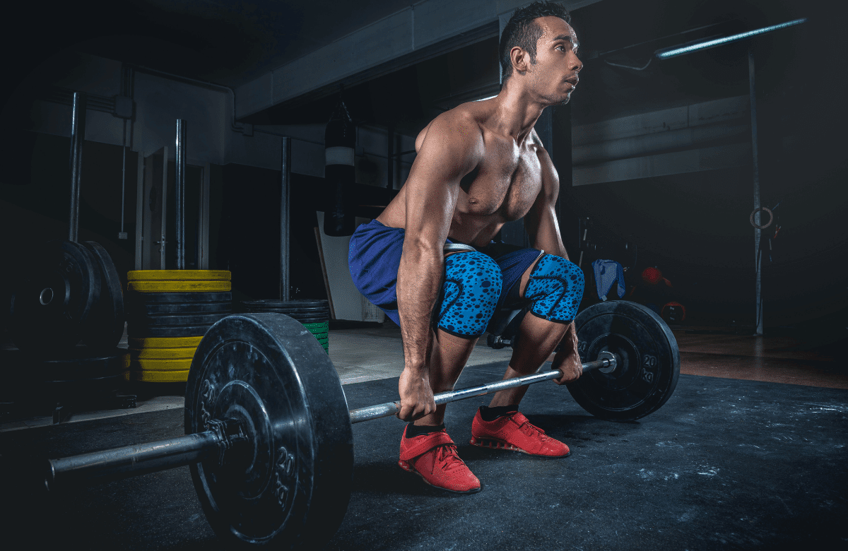 How To Perform The Perfect Pause Deadlift - BoxLife Magazine