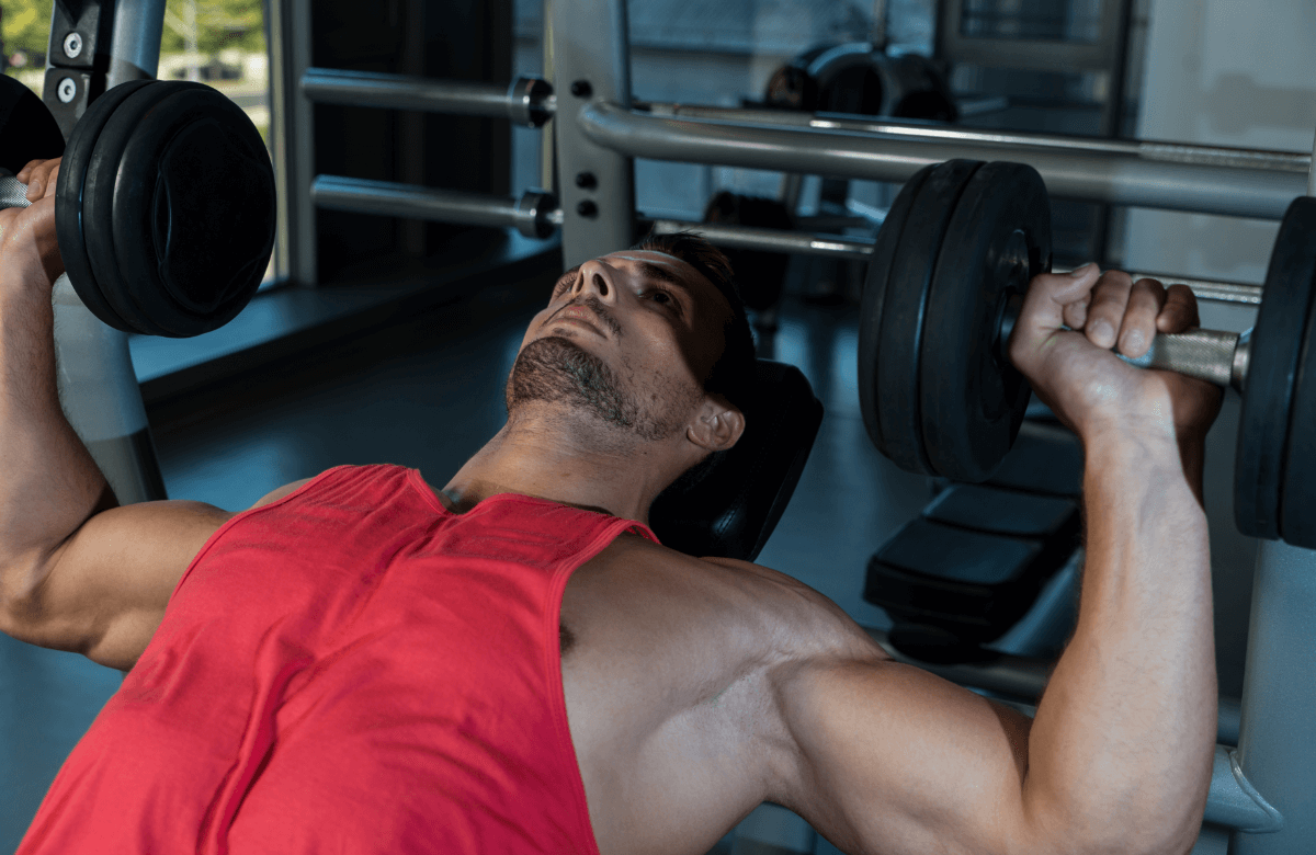 Comment Faire du Développé Incliné aux Haltères ? Boxlife