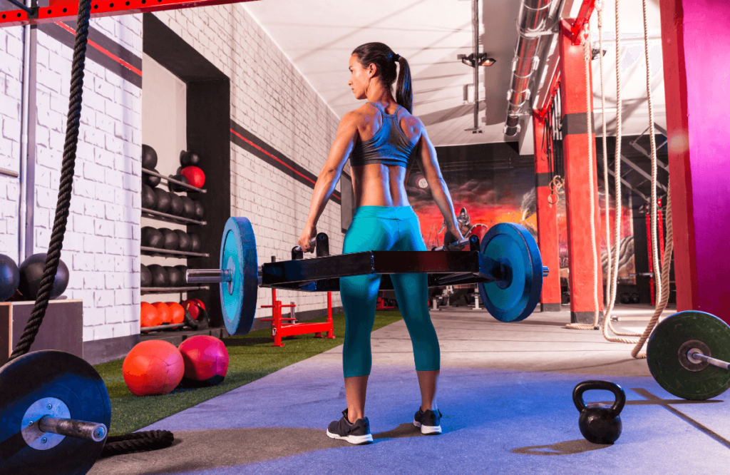 Hex Bar Vs. Barbell Deadlifts Which One Is Better? BoxLife