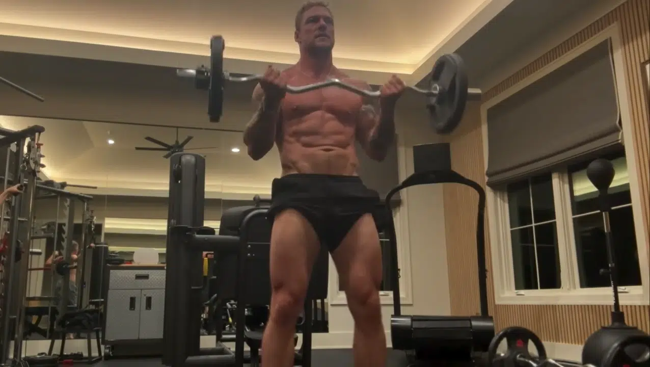 240 Reps, One Barbell, Zero Machines: The Upper-Body Workout Alan ...