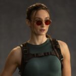 tomb-raider-sophie-turner-lara-croft-first-look
