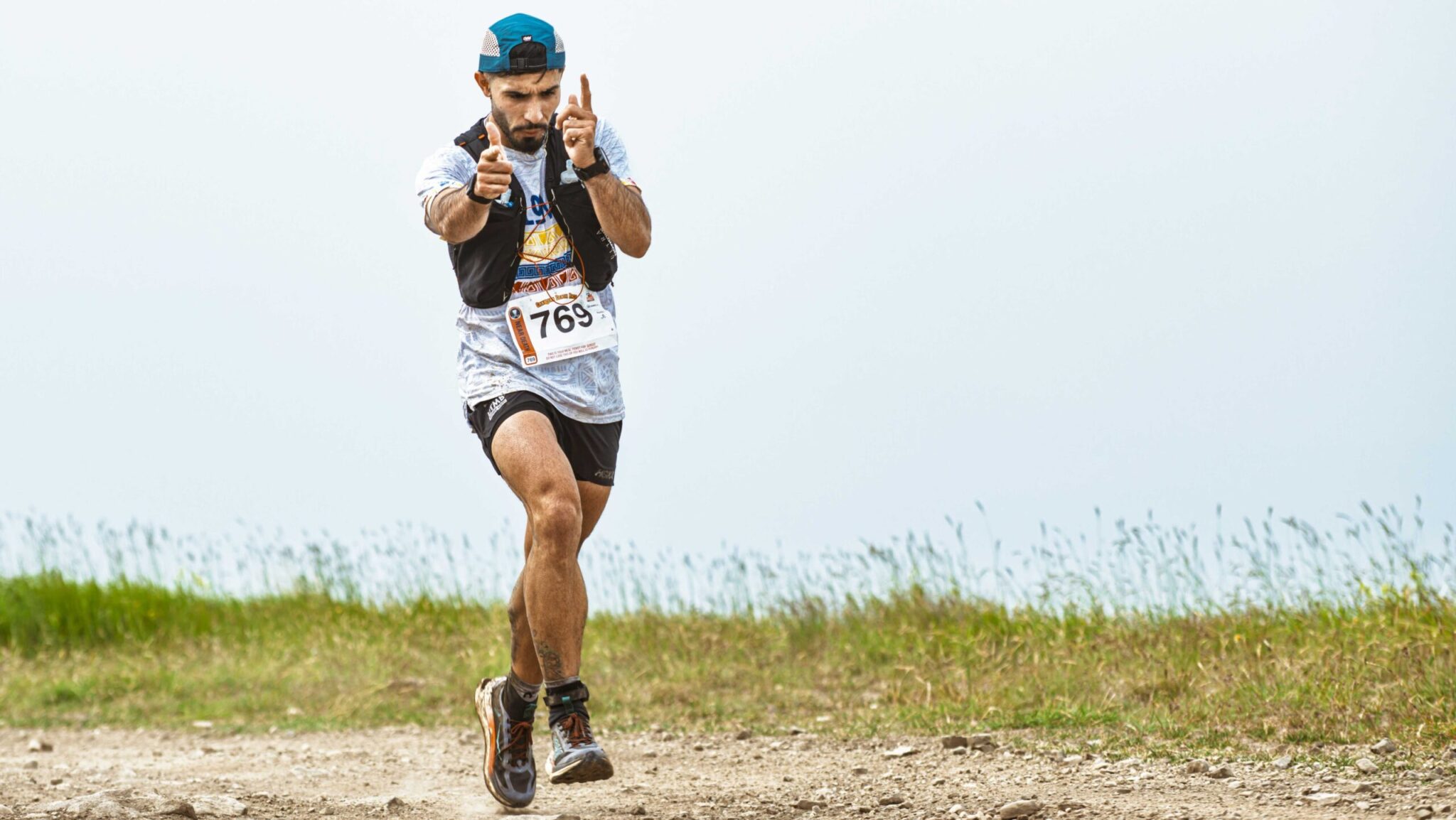 Colombian runner smashes final Canadian Death Race 42K record by 10 minutes as tune-up for UTMB CCC